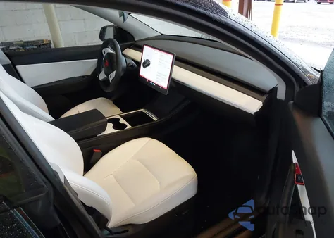 2022 Tesla Model Y Long Range Dual Motor All-Wheel Drive из США, поврежденный, VIN 7SAYGDEE3NF315249